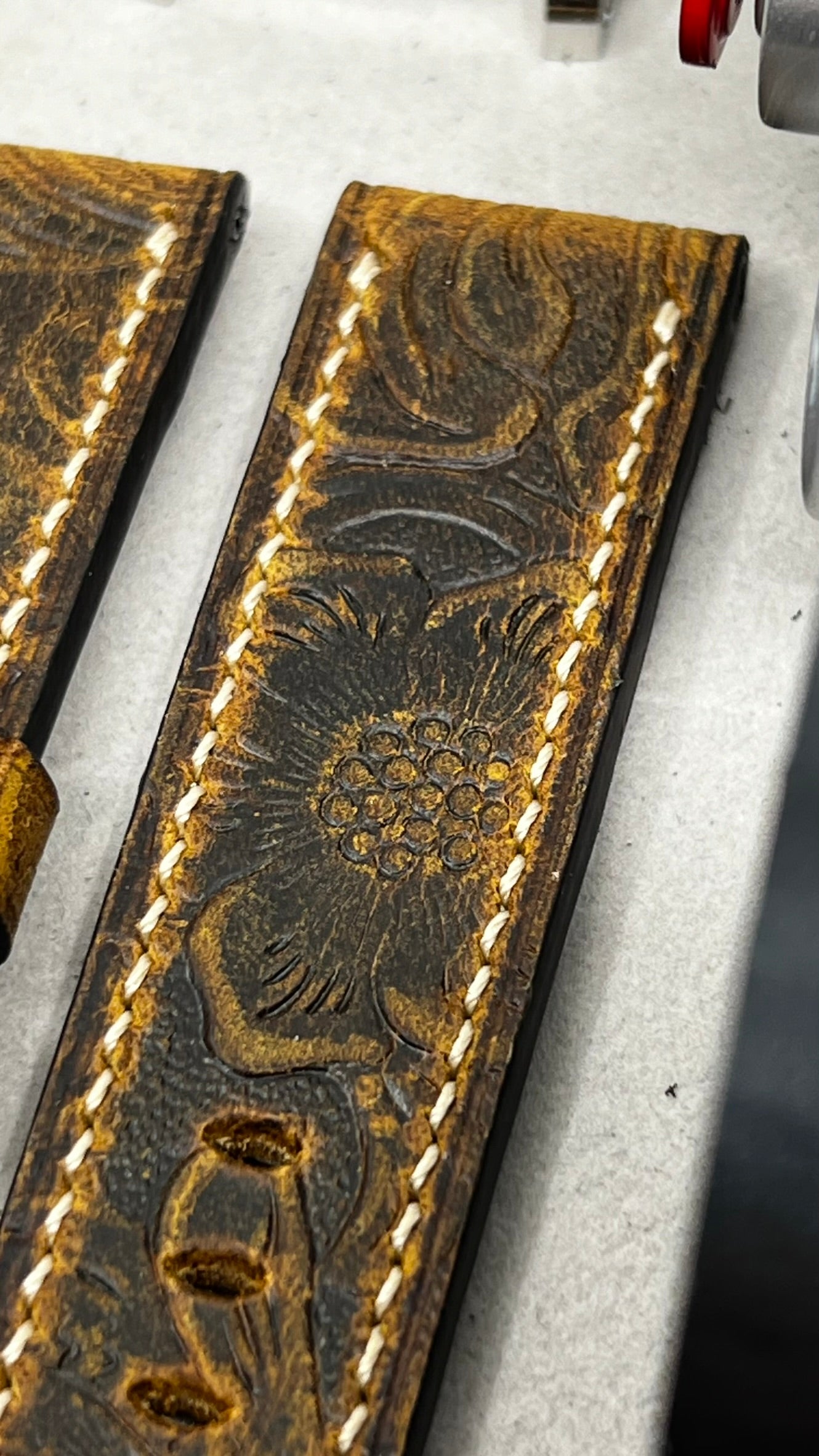 Watchstrap 26mm, most comfortable watch band, Durable Watch Band, Brown Engraving Leather straps band, replacement watch bands, handmade watchband, Omega Watch Band, Rolex Watch straps 19mm 21mm 22mm, Seiko Mod watch Band