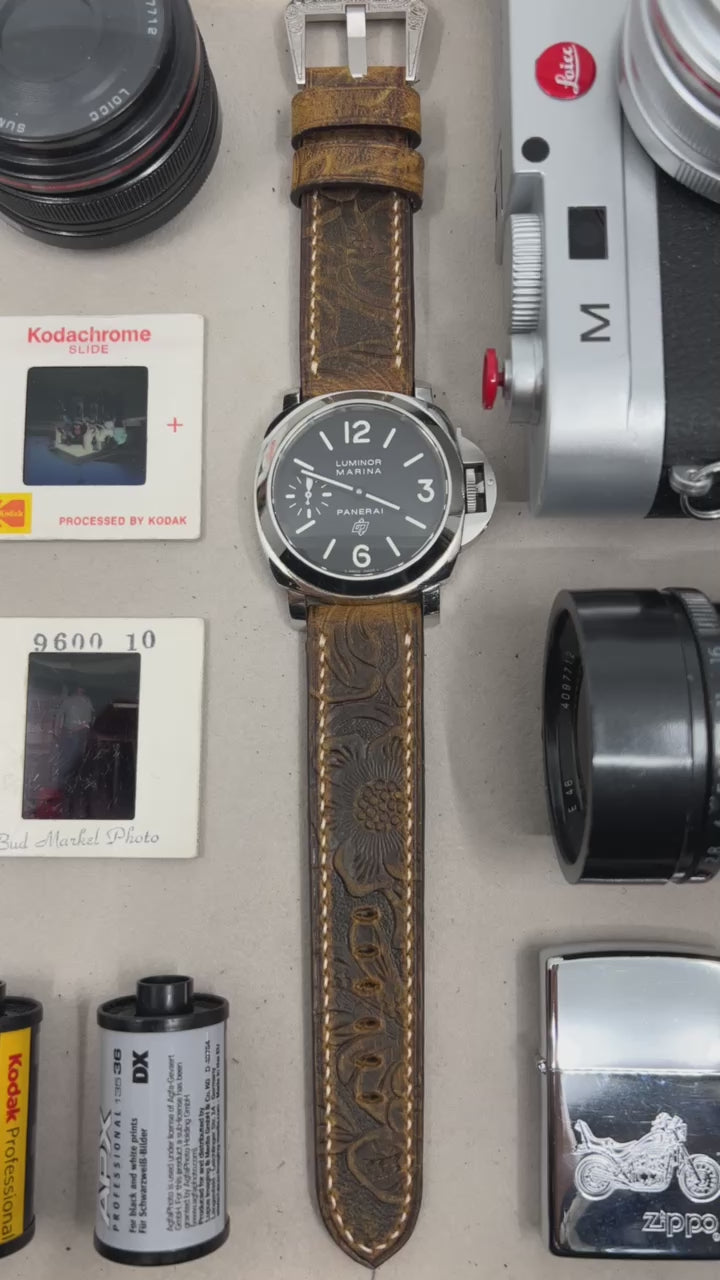 Leather Watch Straps in 24mm, best Watch bands and strap in United State, Handmade Leather Watch band watch, wristwatch Band, Apple Watch Band, Engraving Watch Straps and Watch Buckle, Panerai Watch Band, Bell and Ross Watch Straps in 22mm