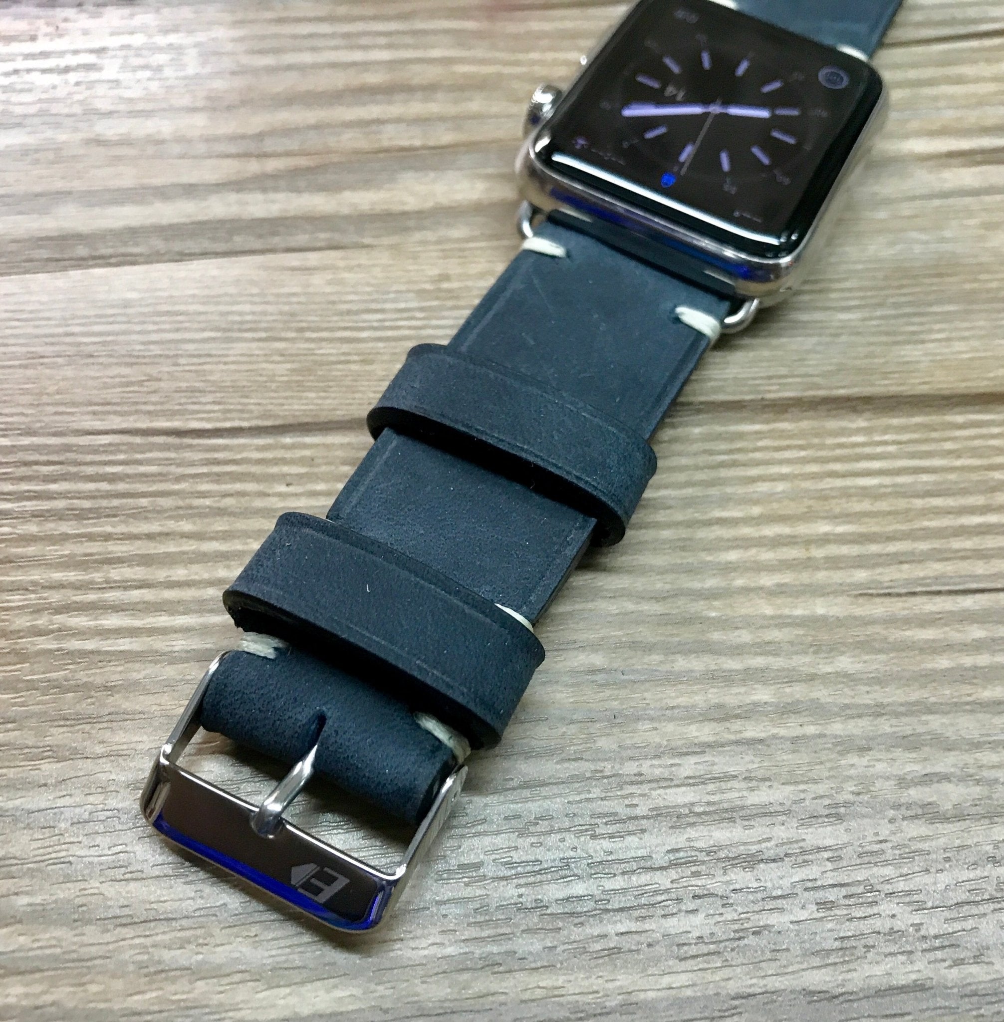 Apple Watch Band Space Gray 44mm 42mm 40mm Leather Apple Watch Strap
