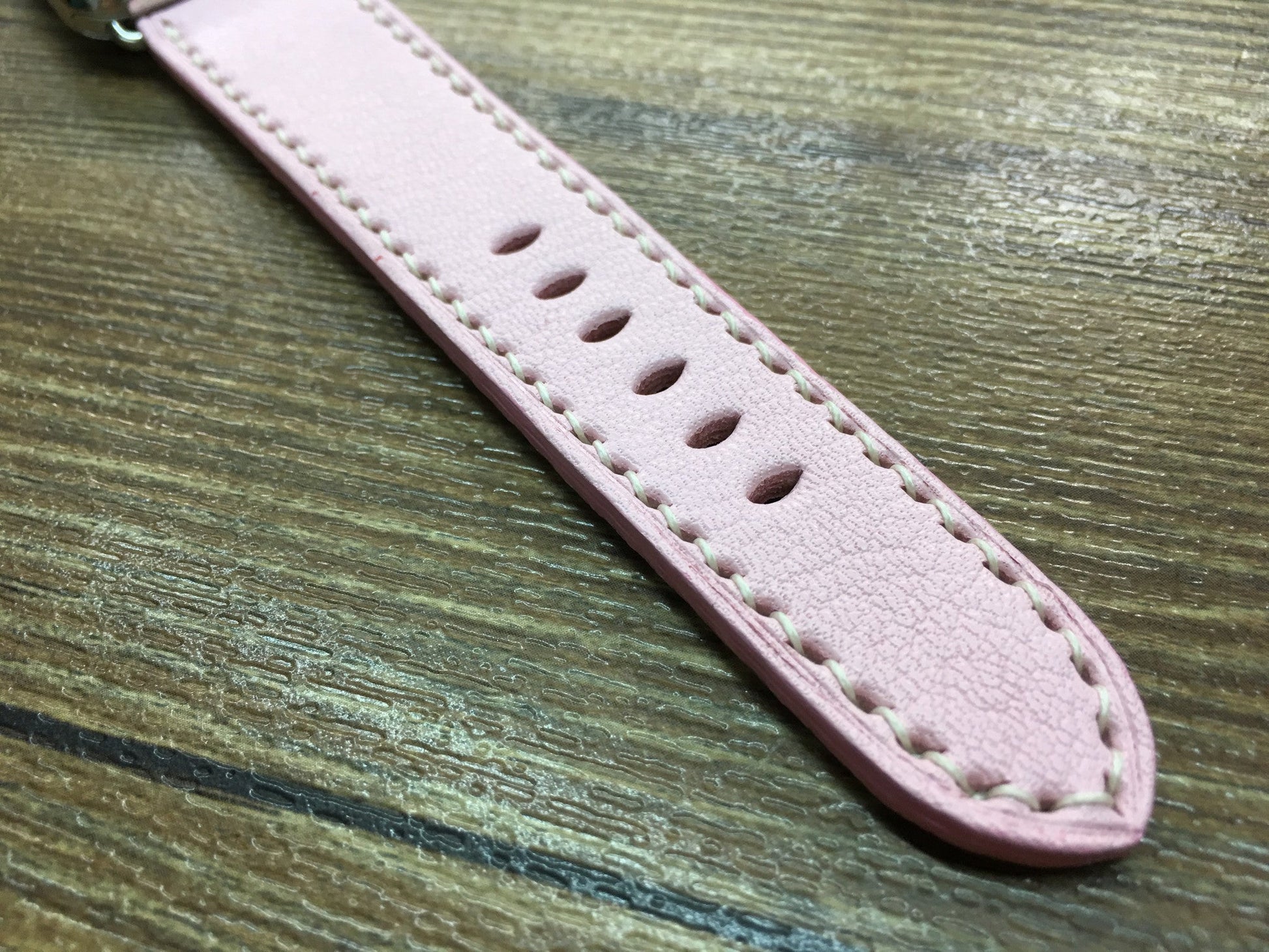 Apple Watch Band 45mm, Apple Watch Ultra Pink Leather Watch Band, Smartwatch Band 41mm, Smartwatch Band, Apple Watch Straps for Valentines Day