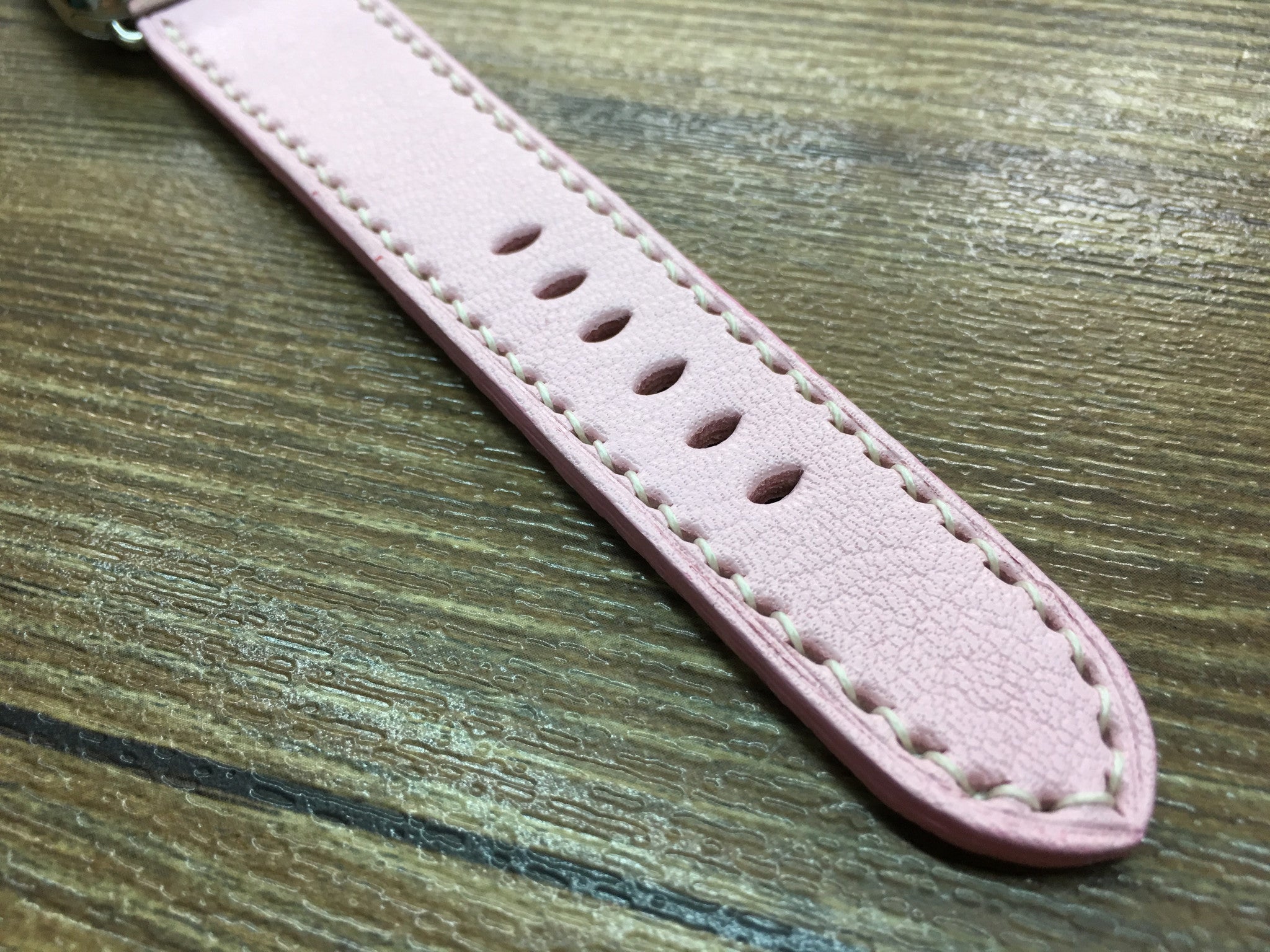 Apple Watch Band 45mm, Apple Watch Ultra Pink Leather Watch Band, Smartwatch Band 41mm, Smartwatch Band, Apple Watch Straps for Valentines Day