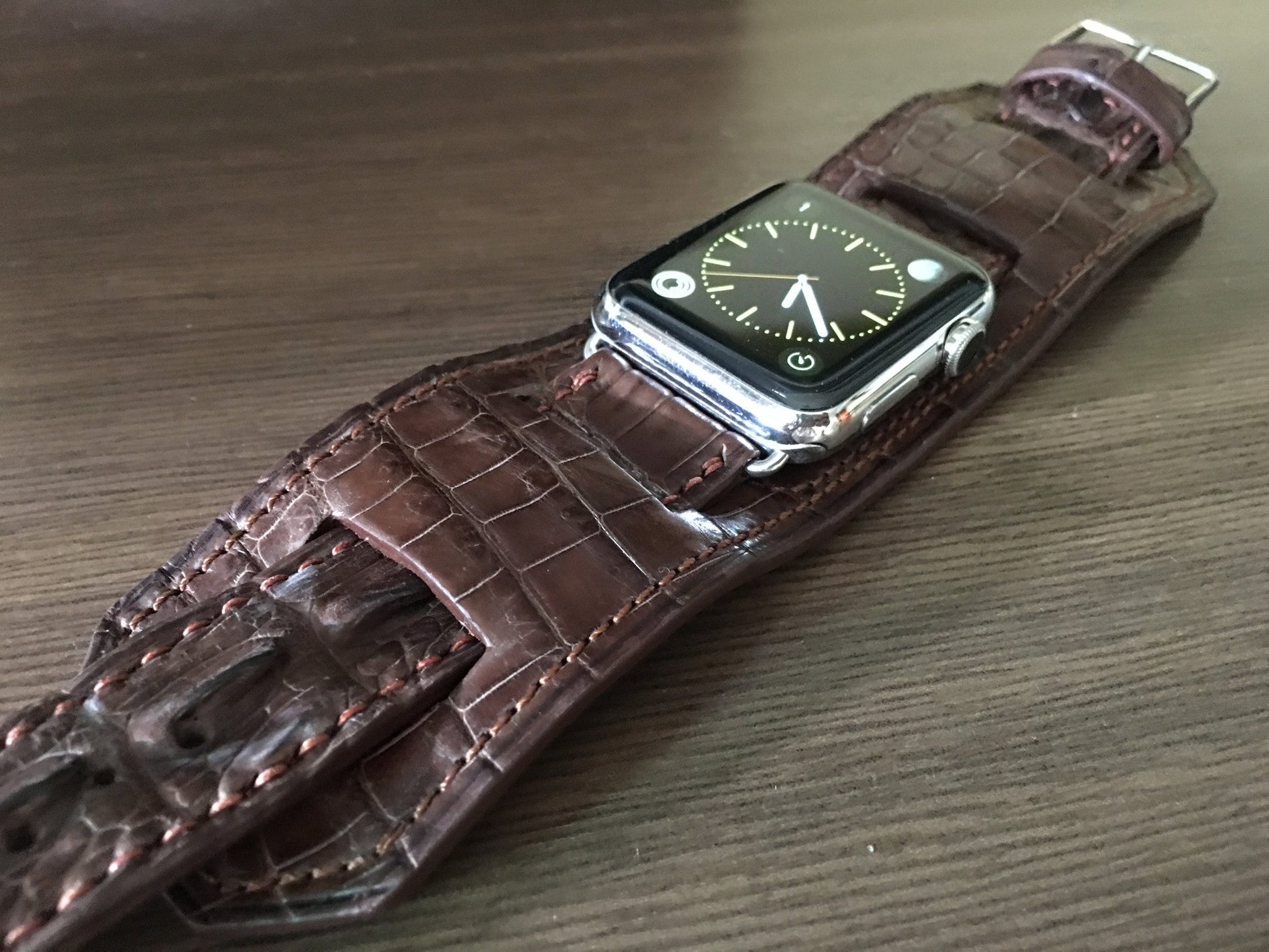 Apple Watch Band, Apple Watch 44mm 42mm, Alligator Apple Watch Strap, Apple Watch Hermes, cuff watch band for iwatch Series 1 2 3 4 - eternitizzz-straps-and-accessories