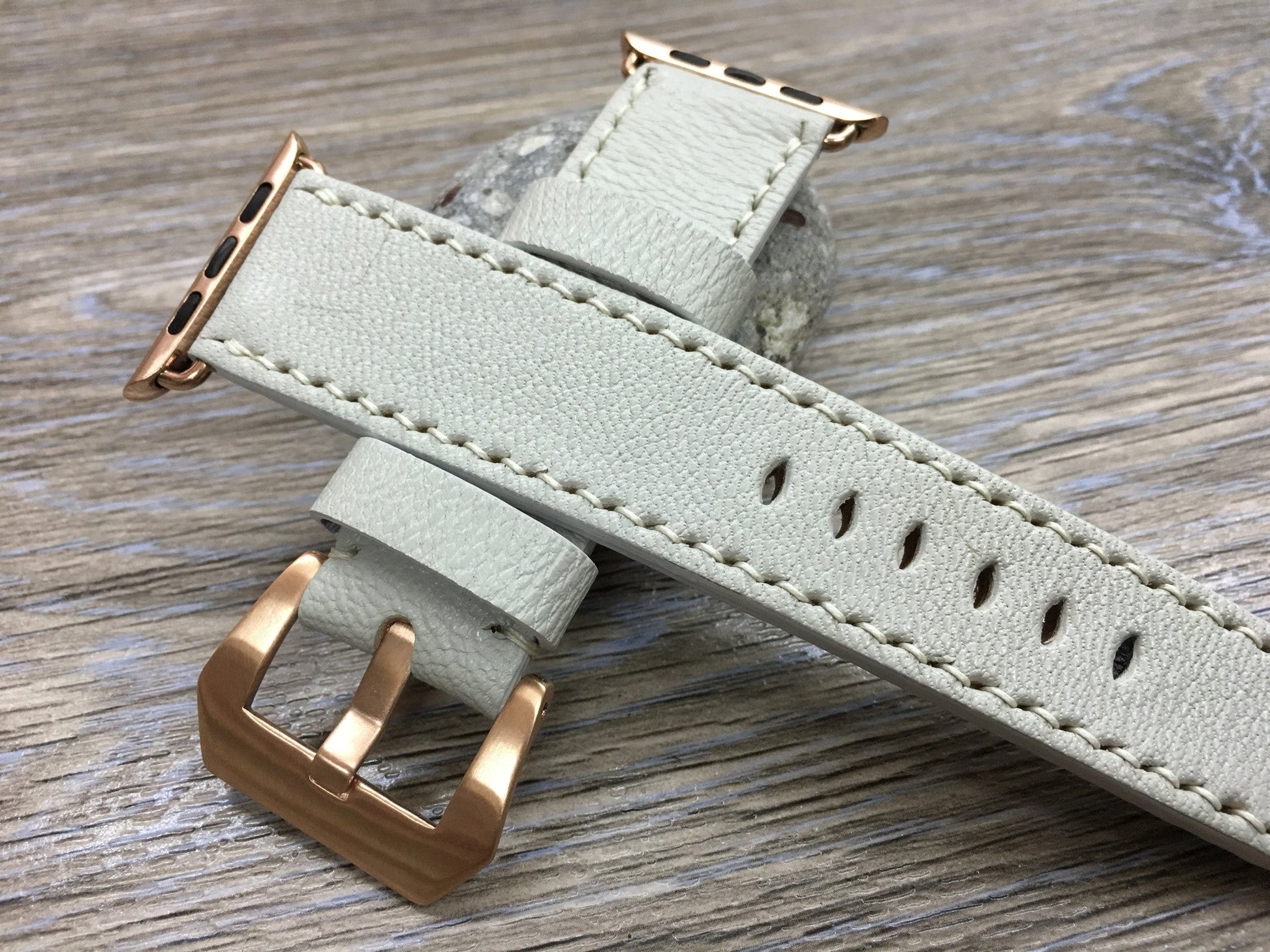 Apple Watch Band, Apple Watch 45mm 41mm 44mm 40mm, Cream White Leather Watch Strap, Iwatch watch band, Smartwatch Accessories