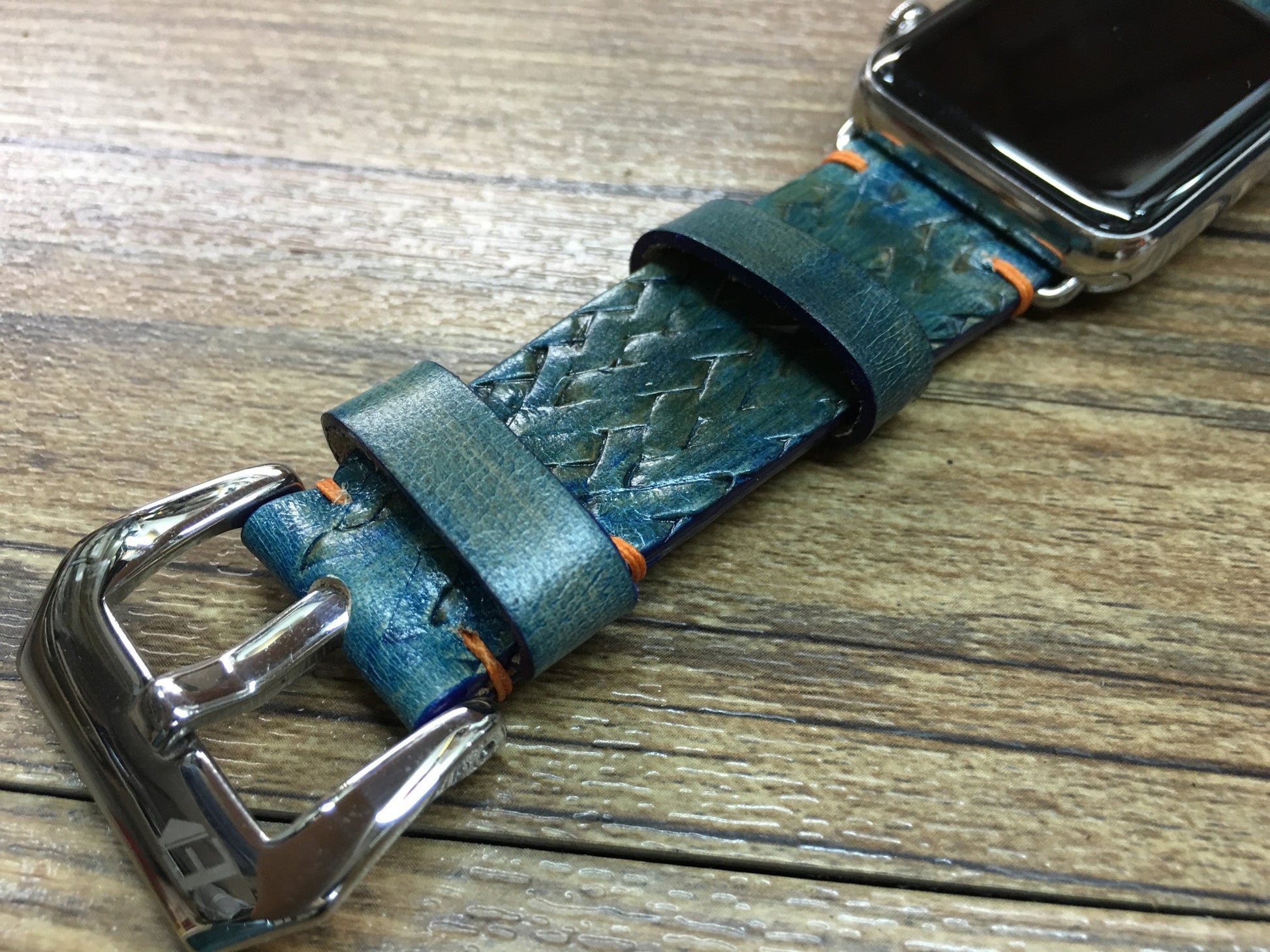 Apple Watch Band | Apple Watch Strap | Leather Craving Art Watch Band For Apple Watch 38mm & 42mm - eternitizzz-straps-and-accessories