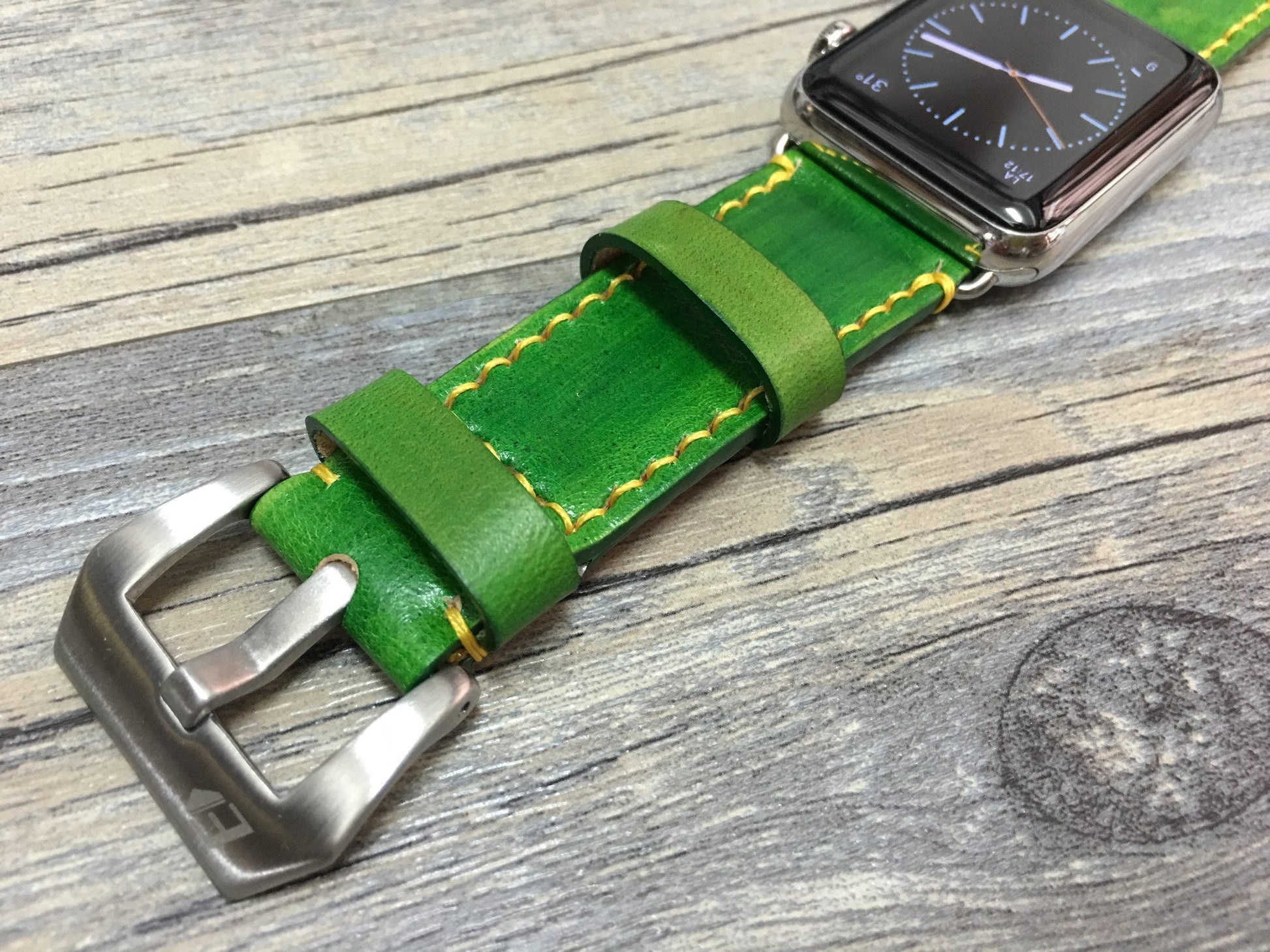 Apple Watch Series 5, Apple Watch Band Strap, Apple Watch Ceramic White, Titatium, Leather Watch Strap, Apple Watch 44mm, 40mm, 38mm, 42mm - eternitizzz-straps-and-accessories
