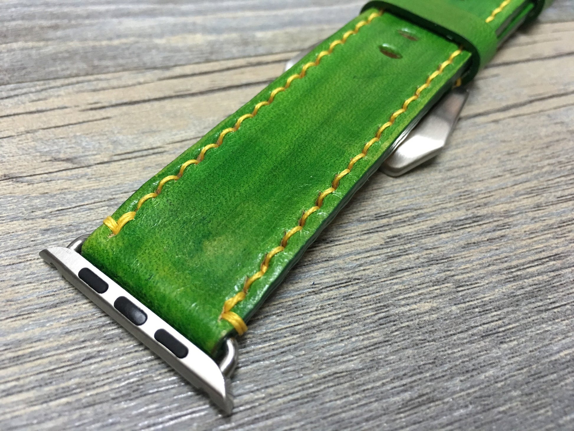 Apple Watch Series 5, Apple Watch Band Strap, Apple Watch Ceramic White, Titatium, Leather Watch Strap, Apple Watch 44mm, 40mm, 38mm, 42mm - eternitizzz-straps-and-accessories