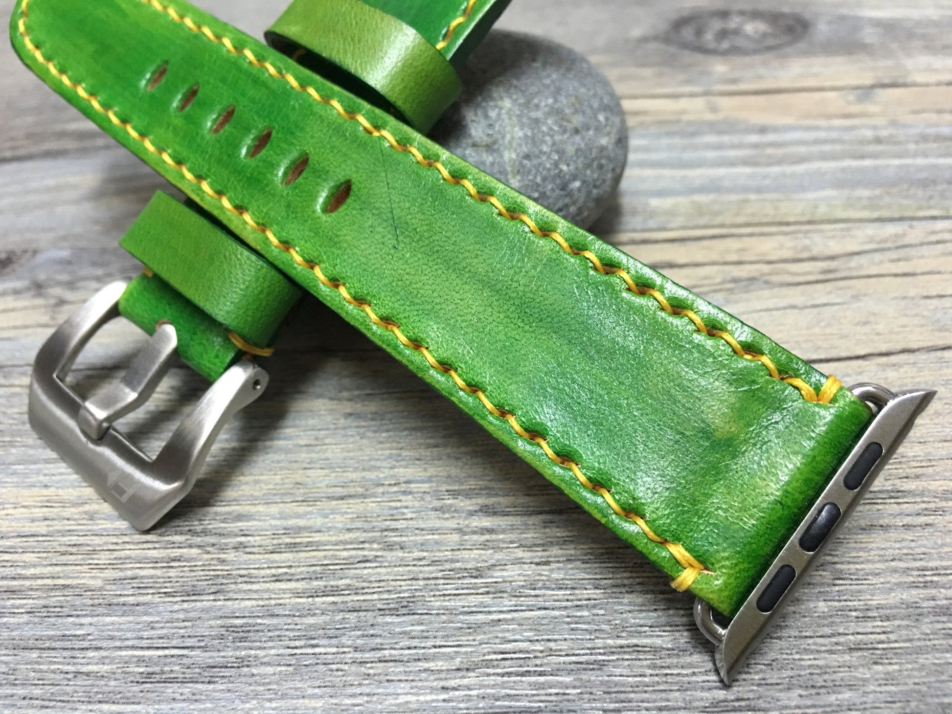 Apple Watch Series 5, Apple Watch Band Strap, Apple Watch Ceramic White, Titatium, Leather Watch Strap, Apple Watch 44mm, 40mm, 38mm, 42mm - eternitizzz-straps-and-accessories