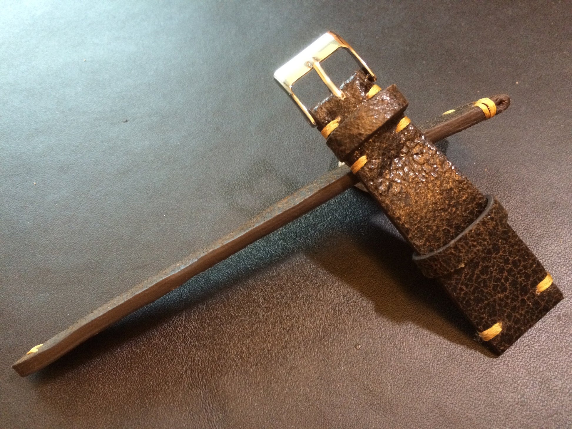 Cracked pattern real leather watch strap for Rolex, IWC, Omega (Dark Brown) - 20mm/16mm - eternitizzz-straps-and-accessories