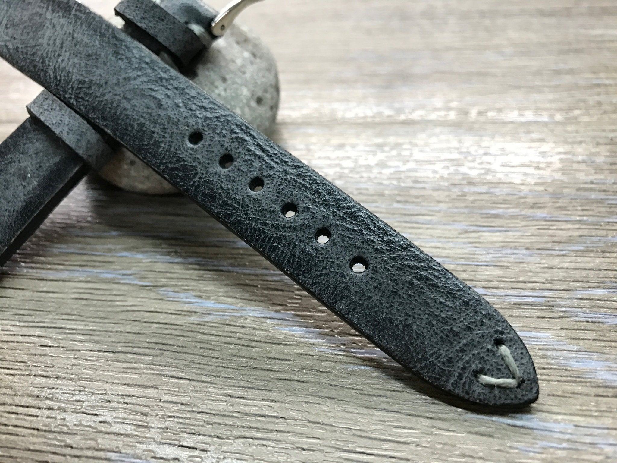 Leather Watch Strap, 20mm watch strap, Leather Watch Band, Black Wrist Watch band, 18mm 19mm 22mm leather watch strap, FREE SHIPPING - eternitizzz-straps-and-accessories