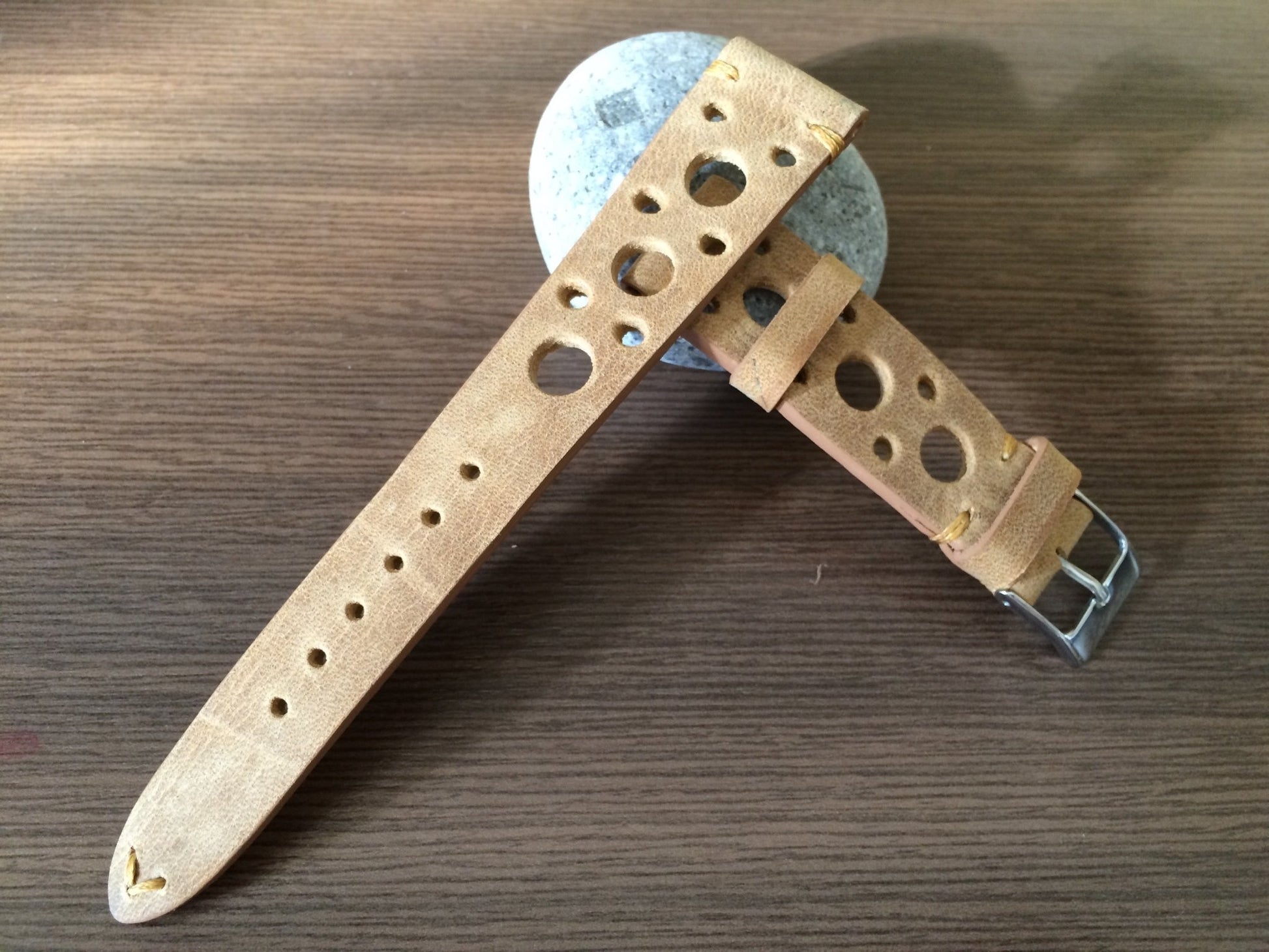 Rally & Racing Watch straps, 20mm Beige watch straps, Leather watch band, 18mm 19mm and 20mm watch band, FREE SHIPPING - eternitizzz-straps-and-accessories