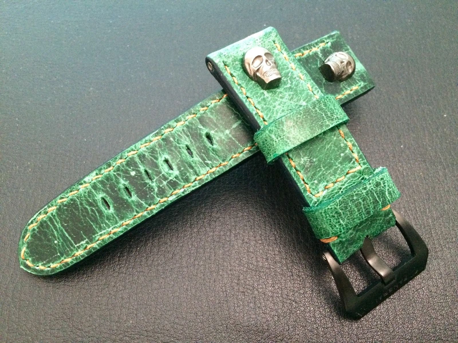 Real Leather Strap for Panerai watches (Gradual Green) 24mm/22mm - W Metal Skull - eternitizzz-straps-and-accessories
