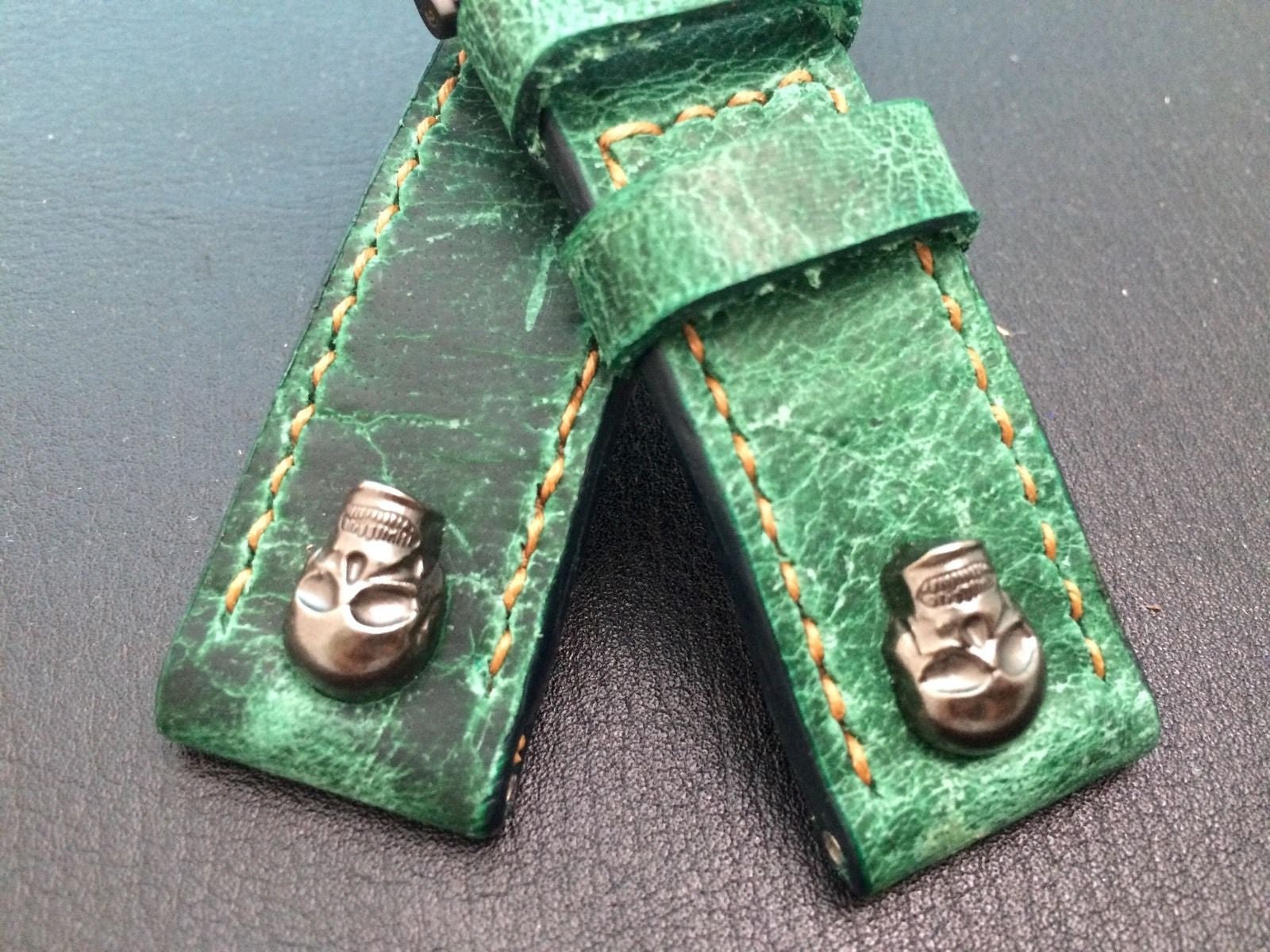 Real Leather Strap for Panerai watches (Gradual Green) 24mm/22mm - W Metal Skull - eternitizzz-straps-and-accessories