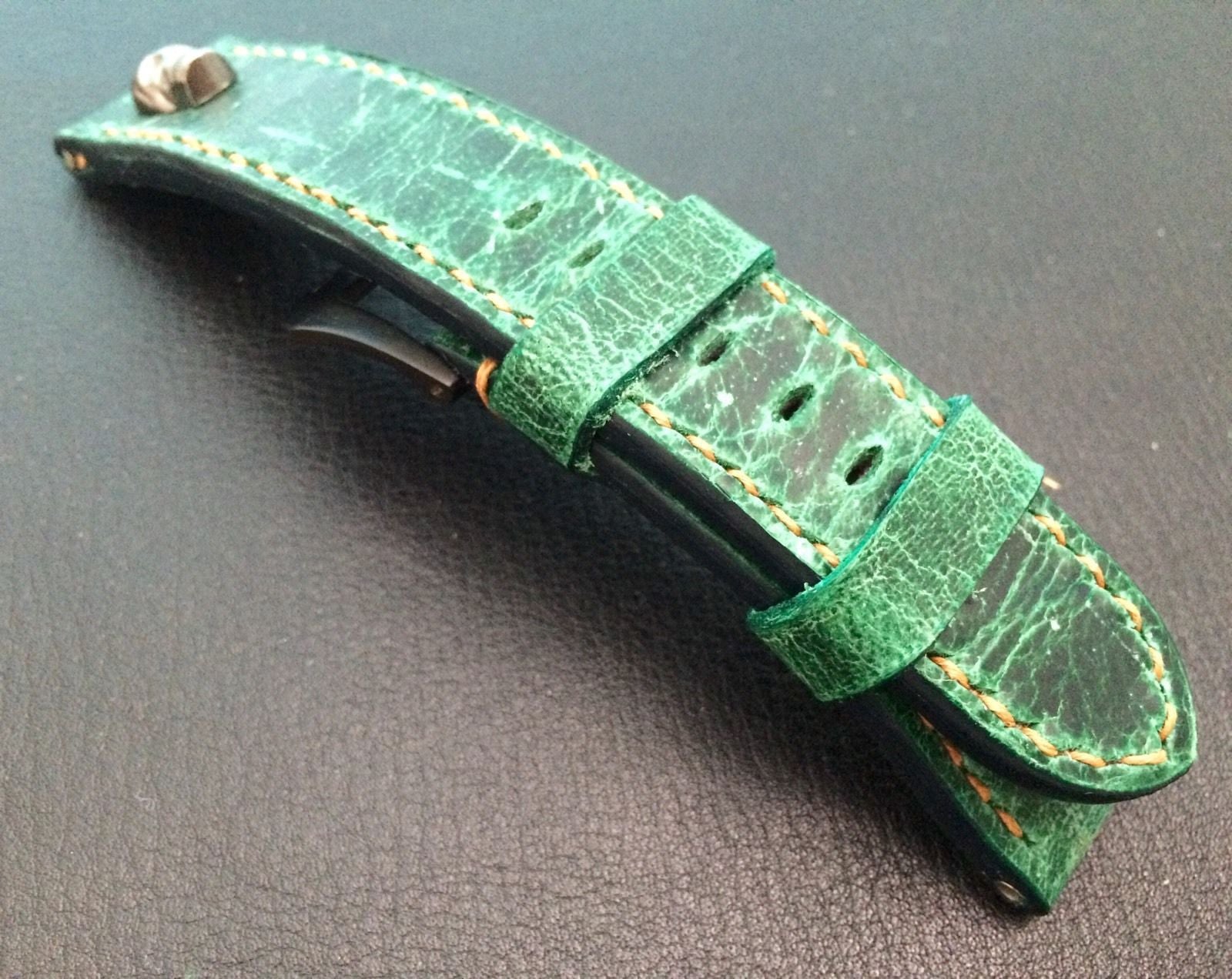Real Leather Strap for Panerai watches (Gradual Green) 24mm/22mm - W Metal Skull - eternitizzz-straps-and-accessories