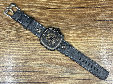 Sevenfriday watch sales strap price